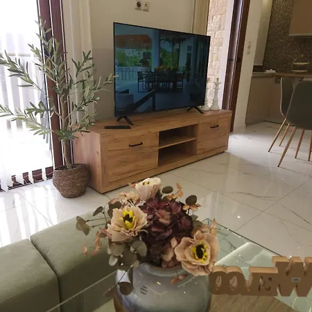 Agora Luxury I Villa Loutráki